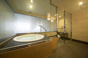 thumbnail: Bathroom