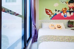 thumbnail: Room
