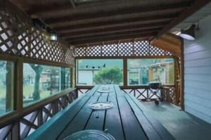 thumbnail: BBQ/picnic area