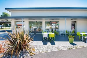 thumbnail: Terrace/patio