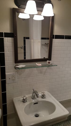 thumbnail: Bathroom