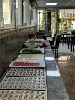 thumbnail: Restaurant