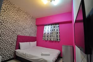 thumbnail: Room