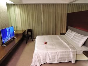 thumbnail: Room