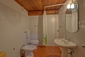 thumbnail: In-room dining