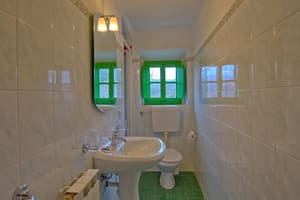 thumbnail: In-room dining