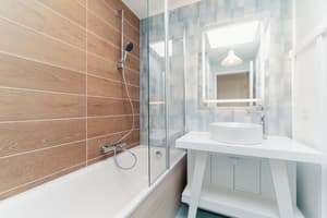 thumbnail: Bathroom