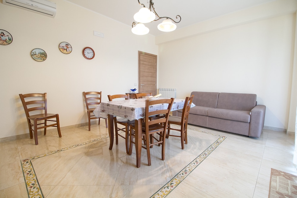 Restaurant-cafeteria