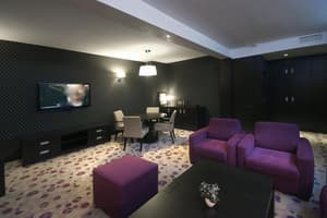 thumbnail: Interior