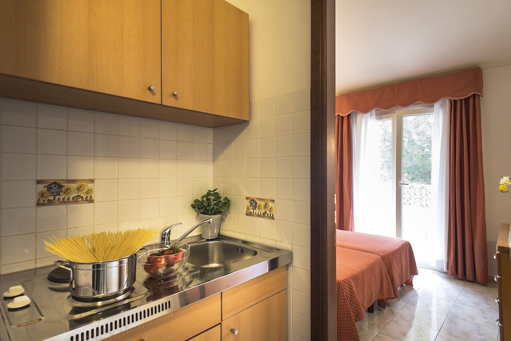 Private kitchenette