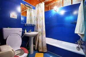 thumbnail: Bathroom