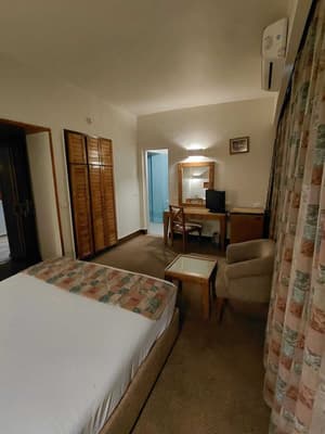 thumbnail: Room