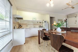 thumbnail: In-room dining