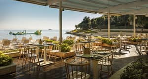 thumbnail: Outdoor dining