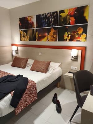 thumbnail: Room