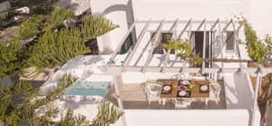 thumbnail: Private spa tub