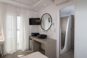 thumbnail: Room amenity
