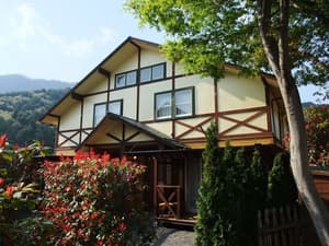 thumbnail: Exterior