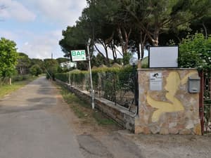 thumbnail: Exterior