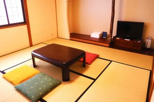 thumbnail: Room