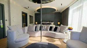 thumbnail: Living area