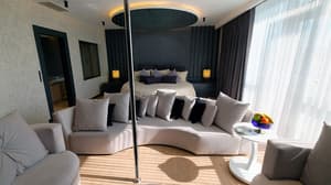 thumbnail: Living area