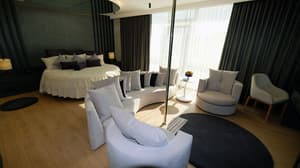 thumbnail: Room