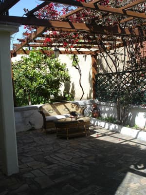 thumbnail: Terrace/patio