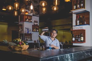 thumbnail: Bar (on property)