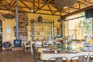 thumbnail: Breakfast area