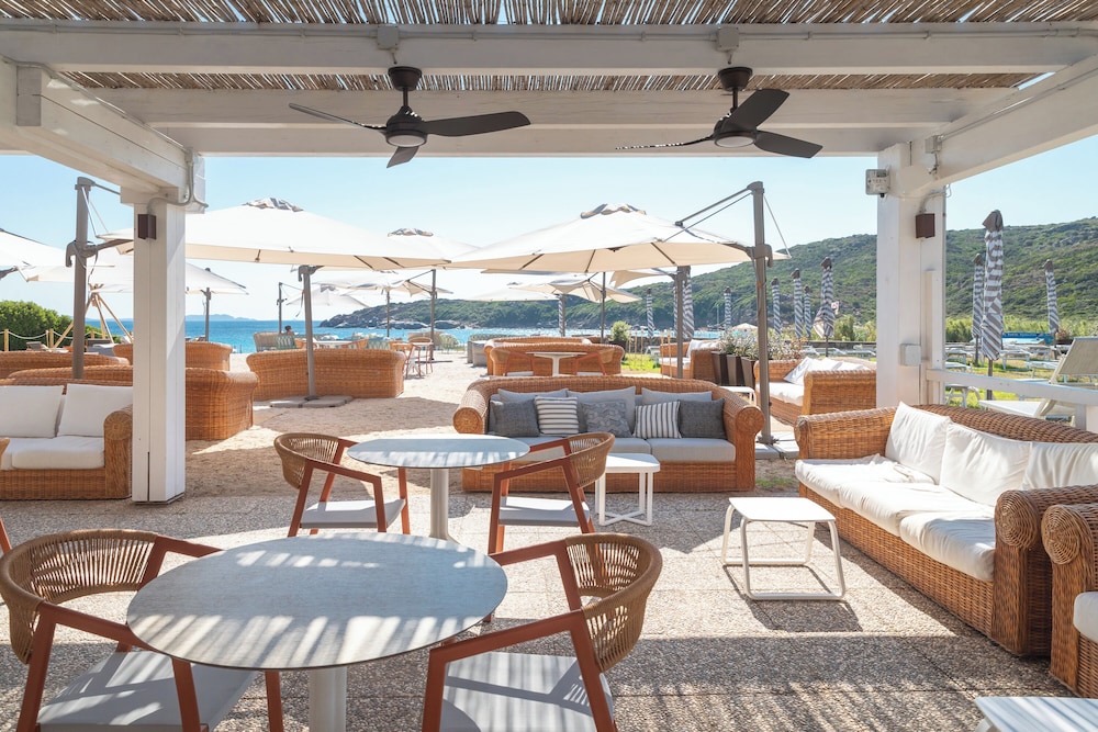 Beach bar