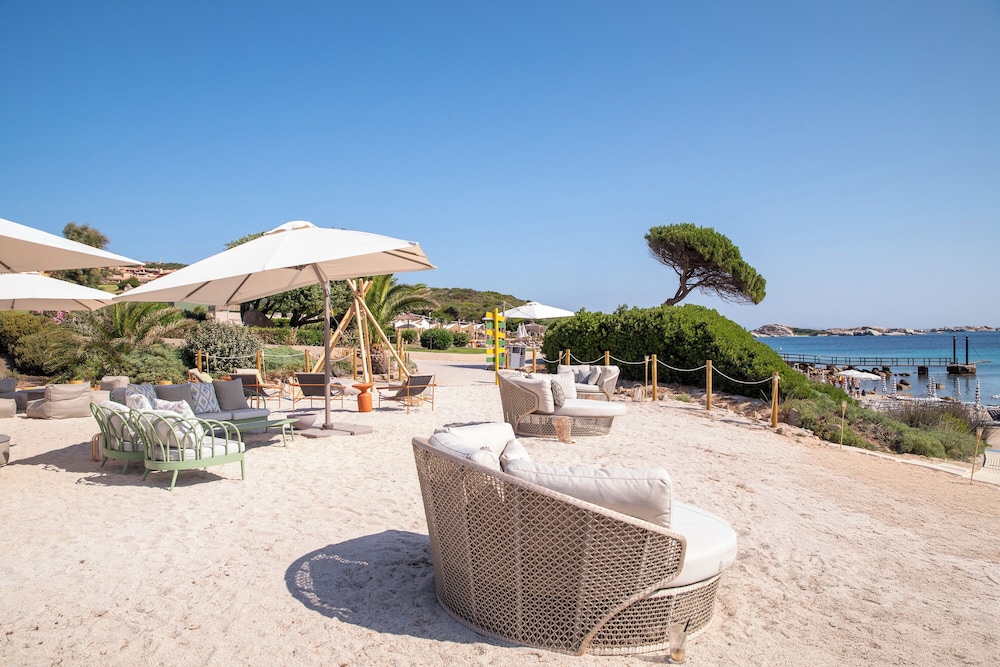 Beach bar