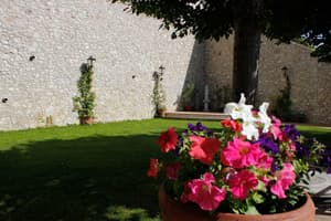 thumbnail: Garden