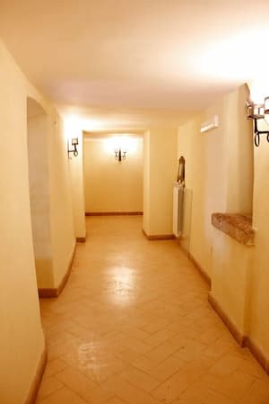 thumbnail: Hallway