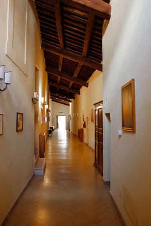thumbnail: Hallway