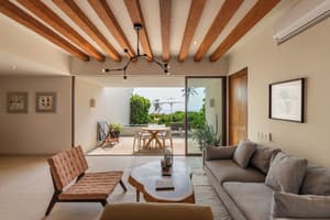 thumbnail: Living area
