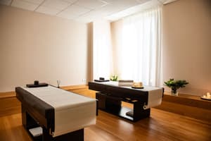 thumbnail: Treatment room