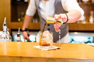 thumbnail: Bar (on property)