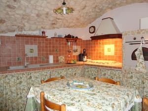 thumbnail: Dining