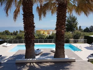 thumbnail: Outdoor pool