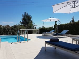 thumbnail: Outdoor pool