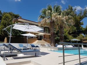 thumbnail: Outdoor pool