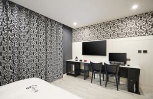 thumbnail: Room amenity