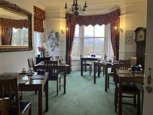 thumbnail: Dining