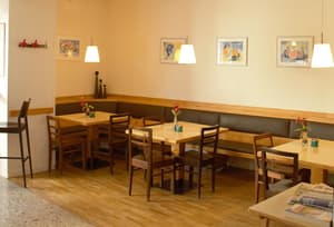 thumbnail: Restaurant