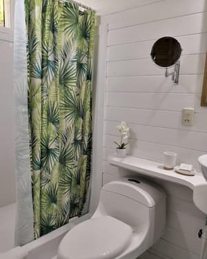 thumbnail: Bathroom