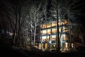 thumbnail: Exterior