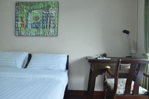 thumbnail: Room