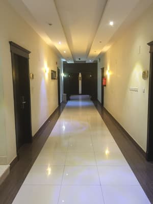 thumbnail: Hallway