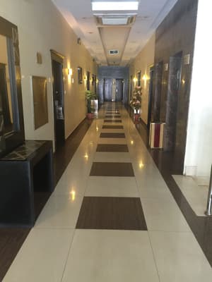 thumbnail: Hallway